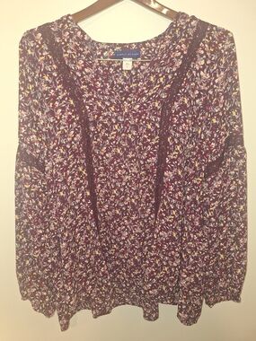 Simply Styled Burgundy Floral Lace-Trim Peasant Blouse